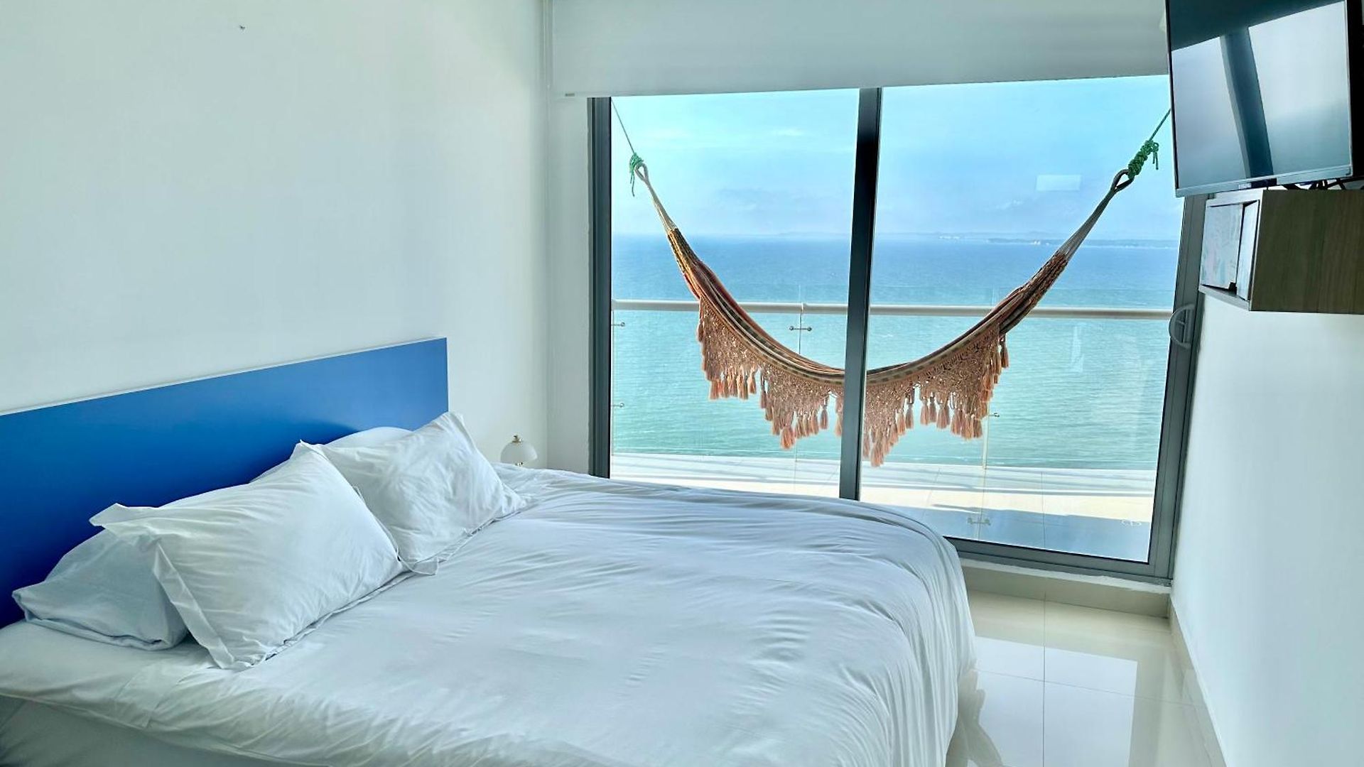 By Calamari Homes - Altamar 30b1 Near Walled Cartagena