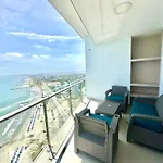 By Calamari Homes - Altamar 30B1 Near Walled City